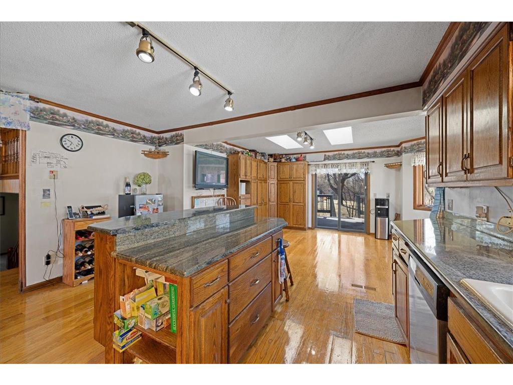 479 Mary Street S Maplewood MN 55119 7078008 image12