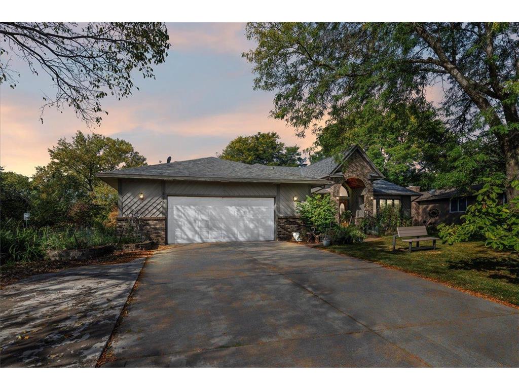 479 Mary Street S Maplewood MN 55119 7078008 image2