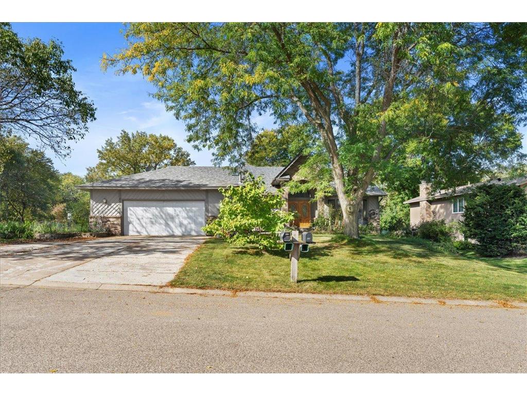 479 Mary Street S Maplewood MN 55119 7078008 image3