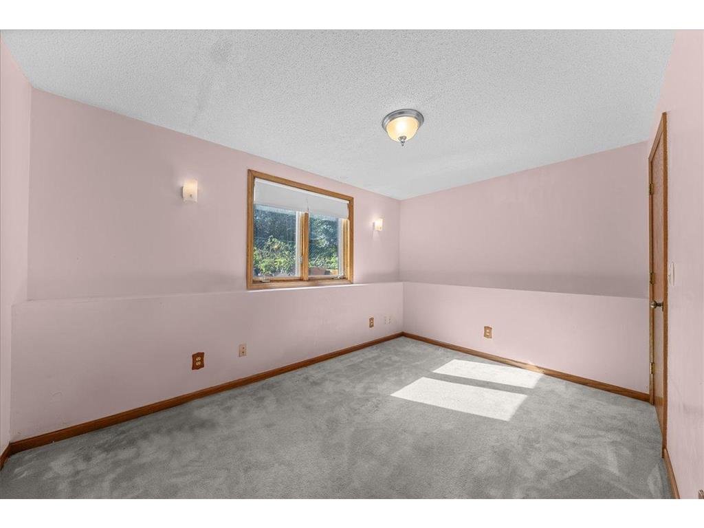 479 Mary Street S Maplewood MN 55119 7078008 image39