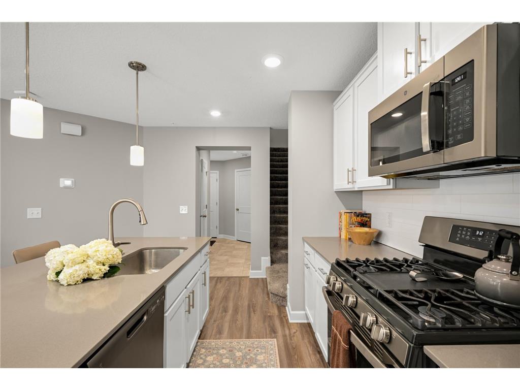 4790 Equine Trail Woodbury MN 55129 7031077 image13