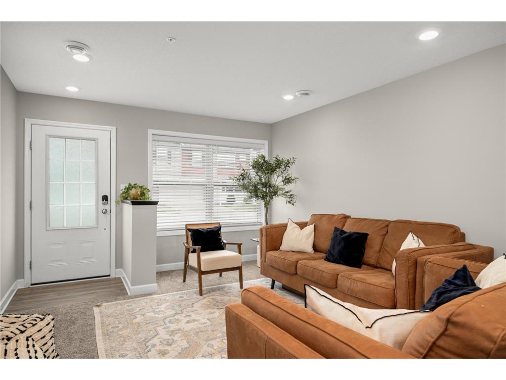 4790 Equine Trail Woodbury MN 55129 7031077 image4