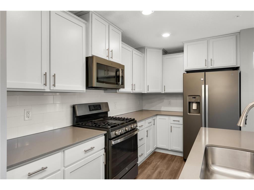 4790 Equine Trail Woodbury MN 55129 7099430 image10