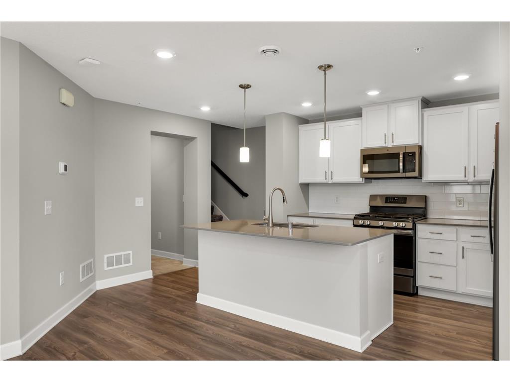 4790 Equine Trail Woodbury MN 55129 7099430 image11
