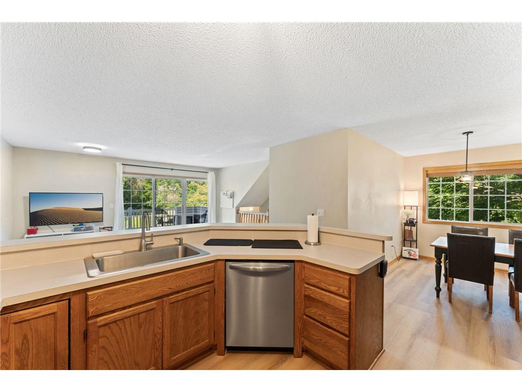 4791 Grenwich Road N Oakdale MN 55128 7093396 image8