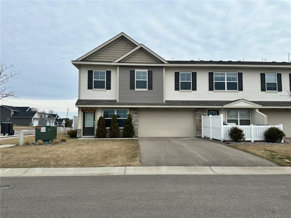 4791 Martingale Drive Woodbury MN 55129 7092011 image1