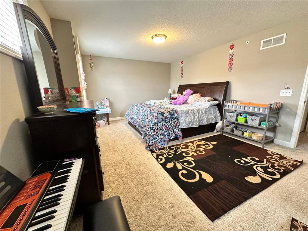 4791 Martingale Drive Woodbury MN 55129 7092011 image12