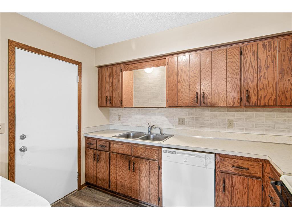 4793 Avon Street Shoreview MN 55126 7105417 image6