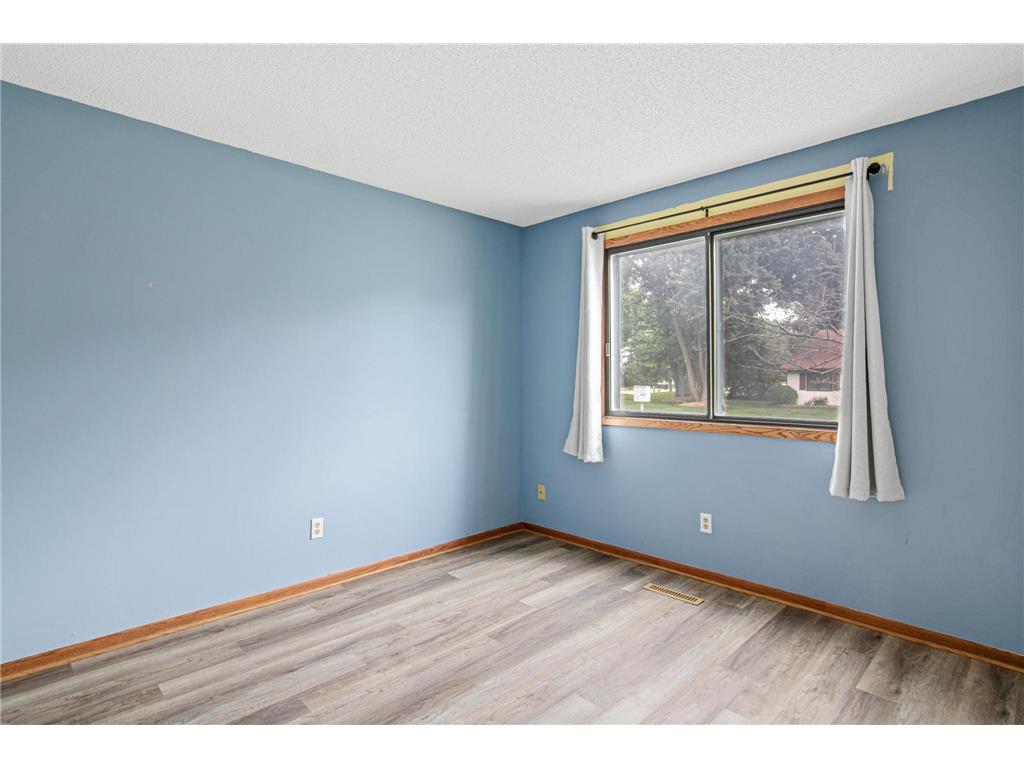 4793 Avon Street Shoreview MN 55126 7105417 image9
