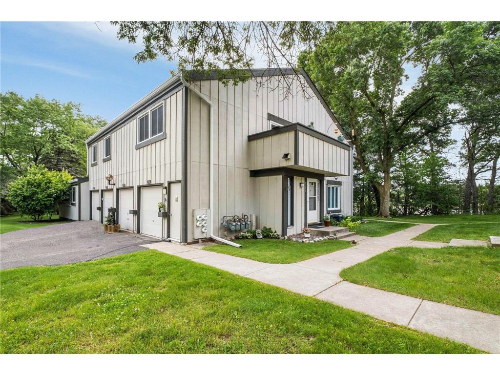 4796 Grenwich Way N Oakdale MN 55128 6550689 image1