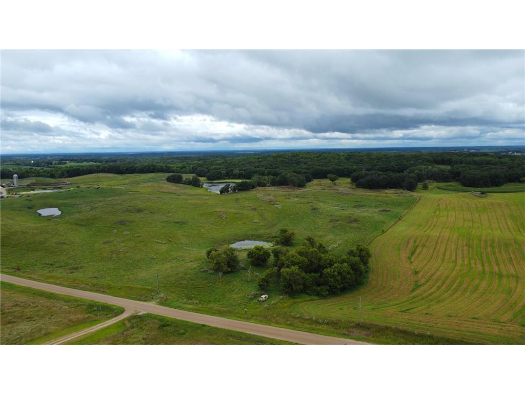 47969 180th St. Vining MN 56588 7077906 image1