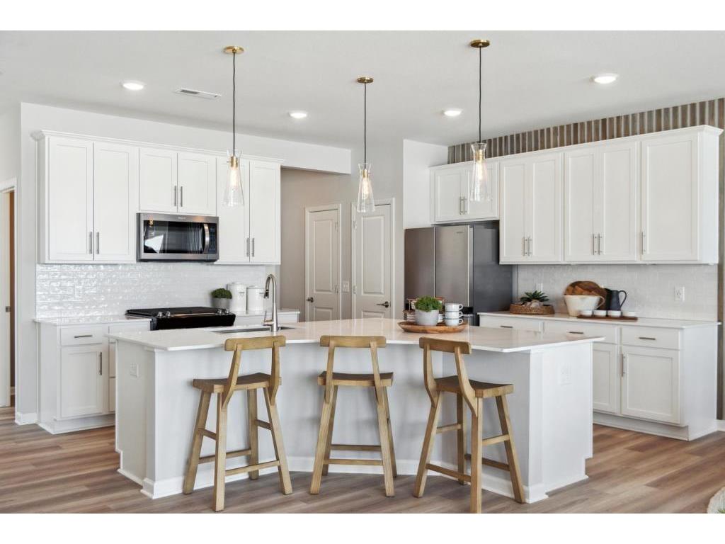 4798 AirLake Drive Woodbury MN 55129 6722667 image1