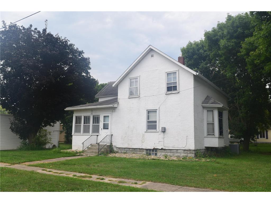 48 4th Avenue SW Winnebago MN 56098 6424314 image1