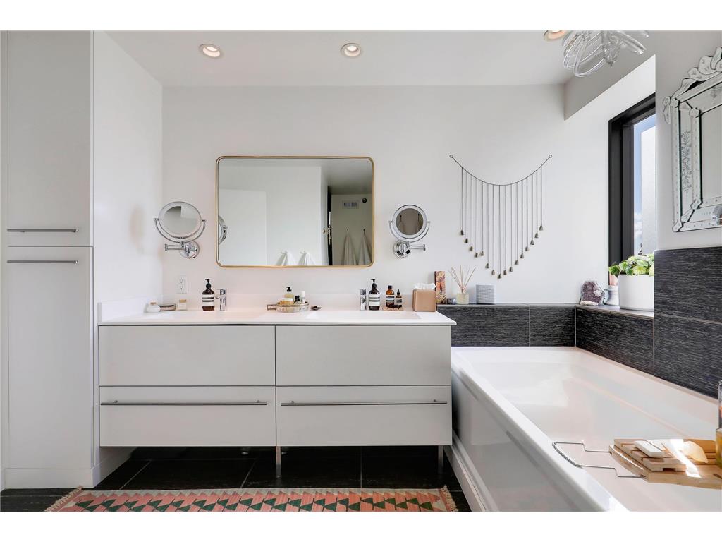 48 Groveland Terrace #414 Minneapolis MN 55403 7041145 image16