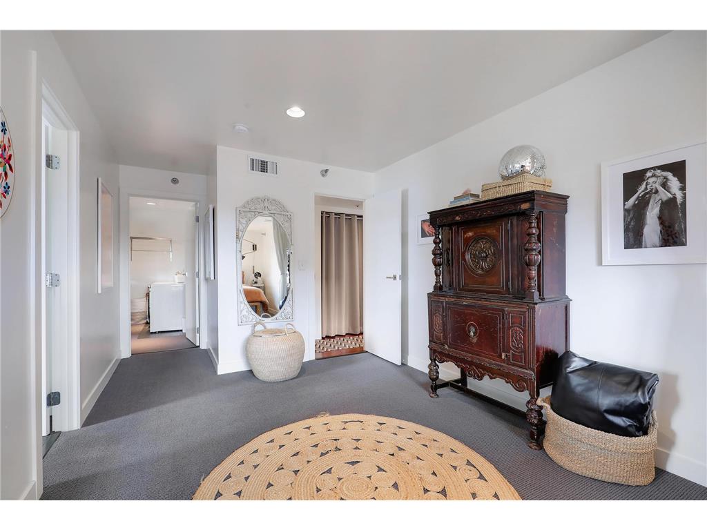 48 Groveland Terrace #414 Minneapolis MN 55403 7041145 image18