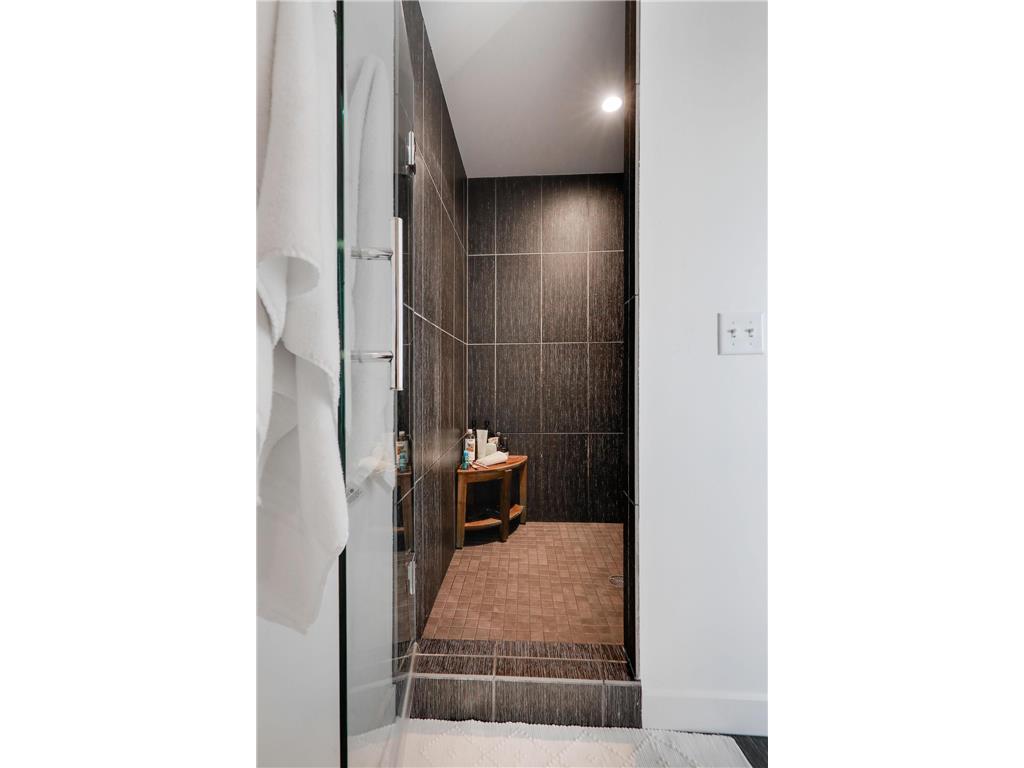 48 Groveland Terrace #414 Minneapolis MN 55403 7041145 image19