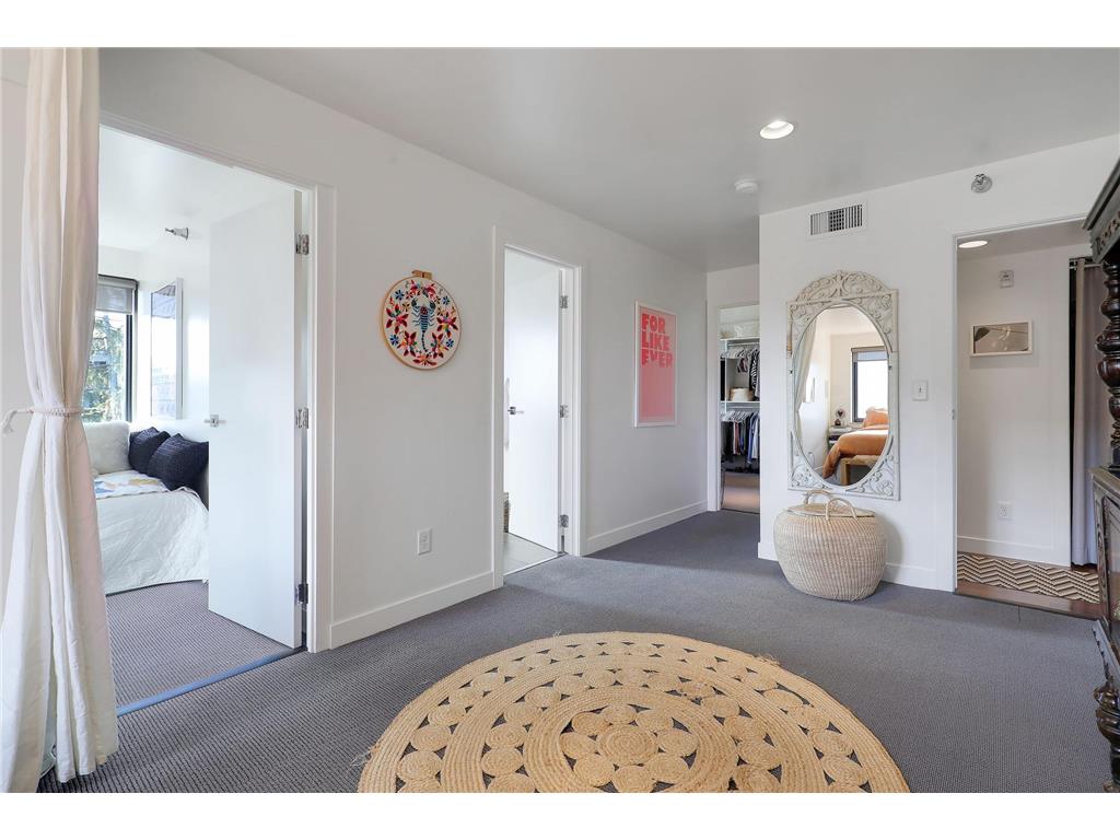 48 Groveland Terrace #414 Minneapolis MN 55403 7041145 image24