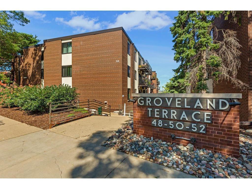 48 Groveland Terrace #414 Minneapolis MN 55403 7041145 image25