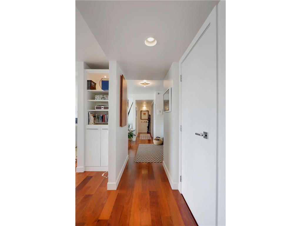 48 Groveland Terrace #414 Minneapolis MN 55403 7041145 image4