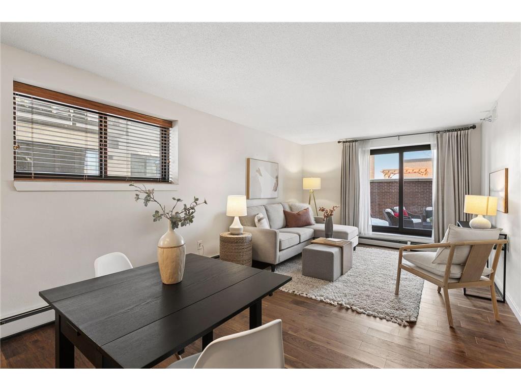 48 Groveland Terrace #B101 Minneapolis MN 55403 6826653 image8