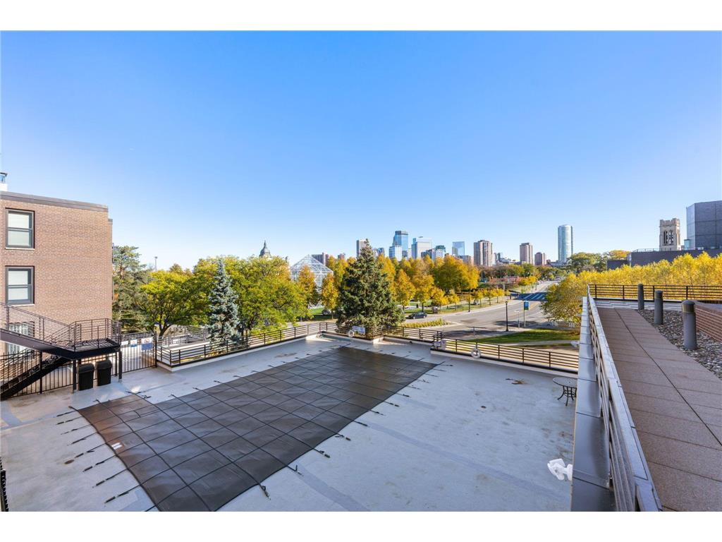 48 Groveland Terrace #B103 Minneapolis MN 55403 7039441 image17