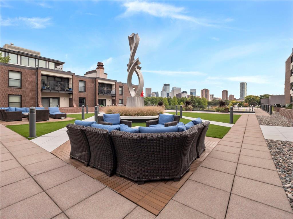 48 Groveland Terrace #B103 Minneapolis MN 55403 7039441 image27
