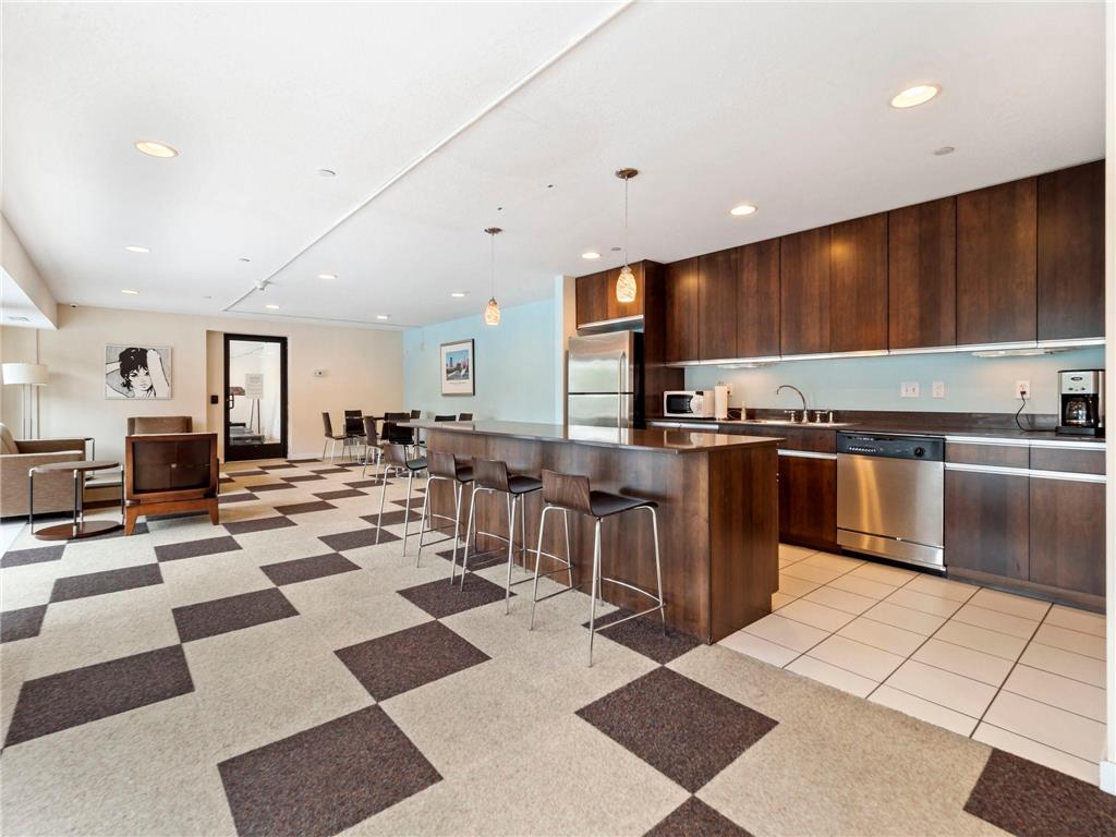 48 Groveland Terrace #B103 Minneapolis MN 55403 7039441 image28