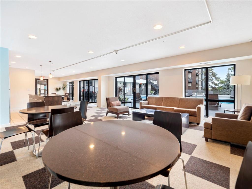 48 Groveland Terrace #B103 Minneapolis MN 55403 7039441 image31