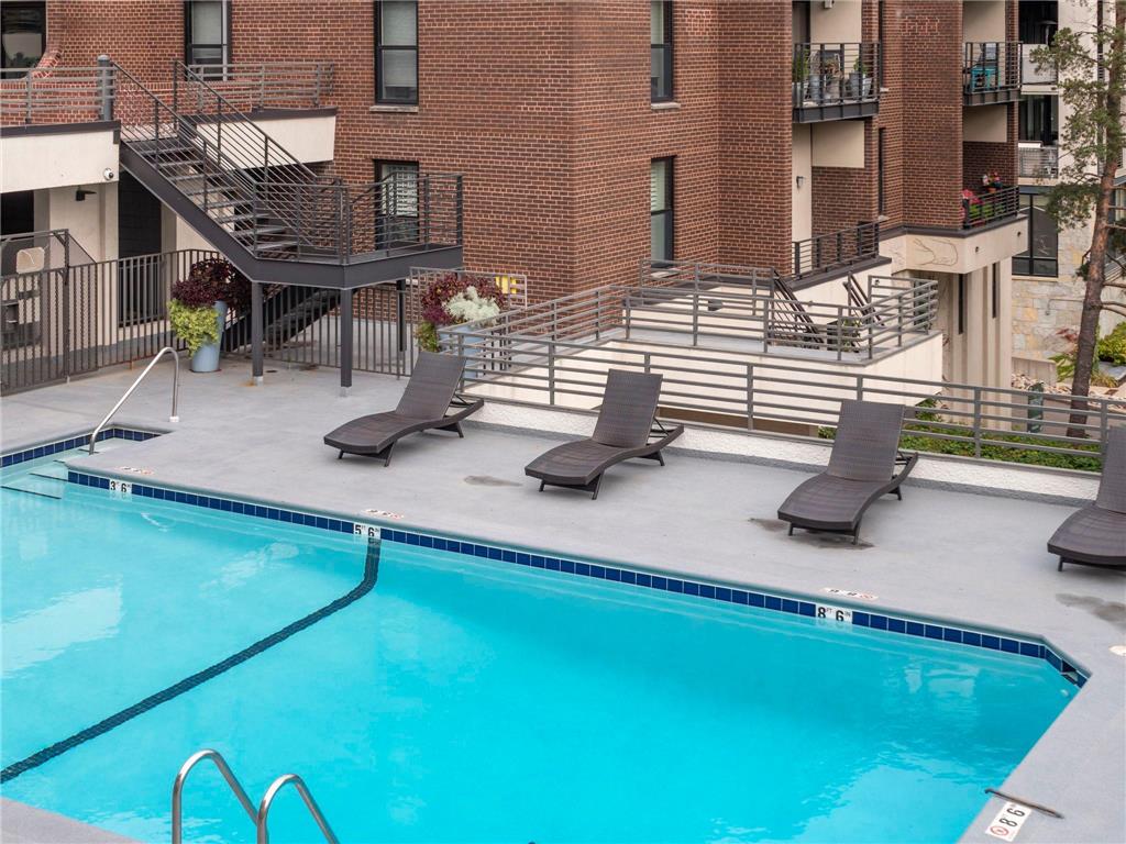 48 Groveland Terrace #B103 Minneapolis MN 55403 7039441 image39