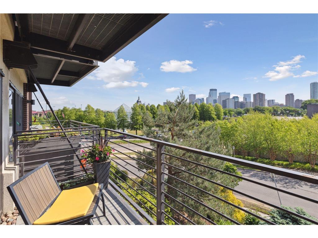 48 Groveland Terrace #B115 Minneapolis MN 55403 6395933 image1