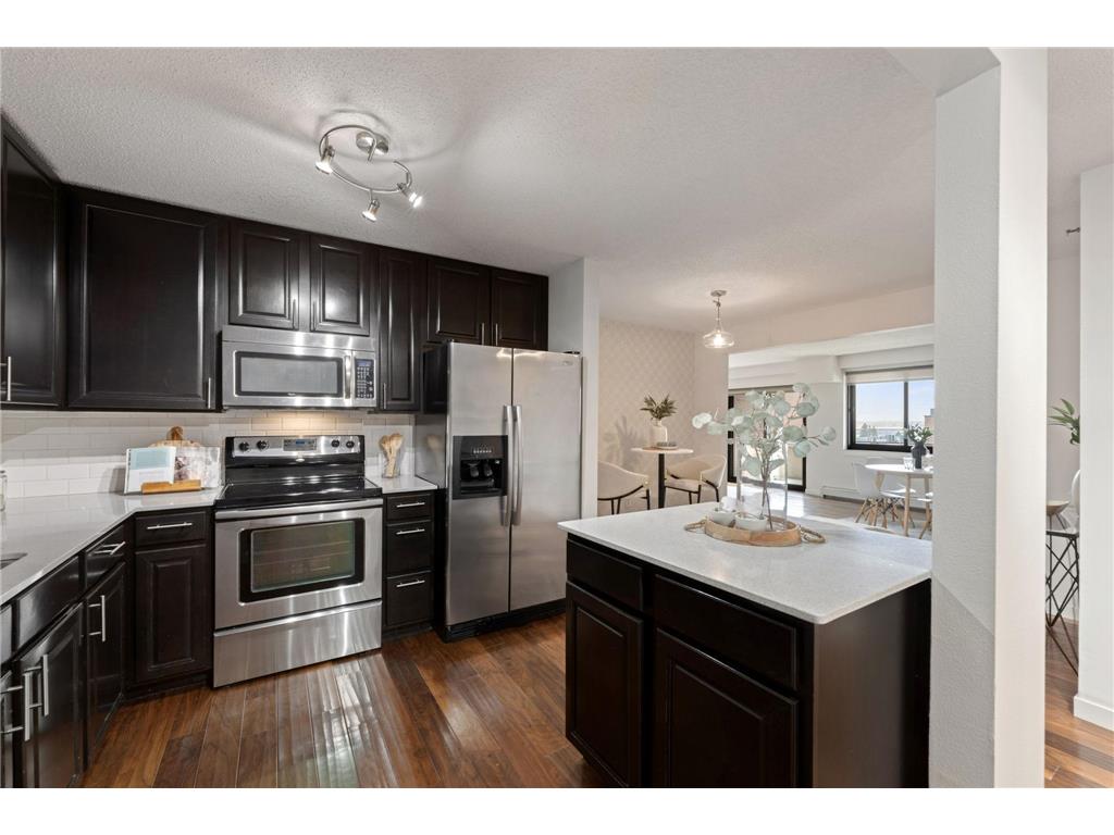 48 Groveland Terrace #B307 Minneapolis MN 55403 7032964 image1