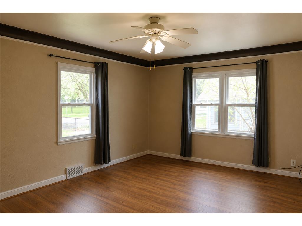 48 Sidney Street E Saint Paul MN 55107 7073890 image4