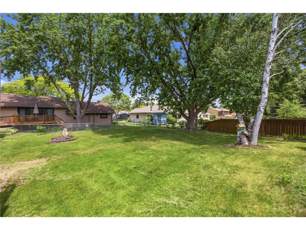 48 Winthrop Street N Saint Paul MN 55119 7089189 image25