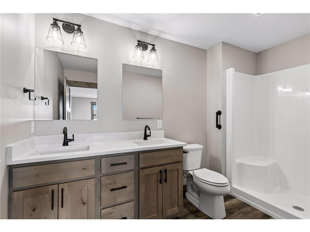 480 Coyote Way New Richmond WI 54017 7009710 image15