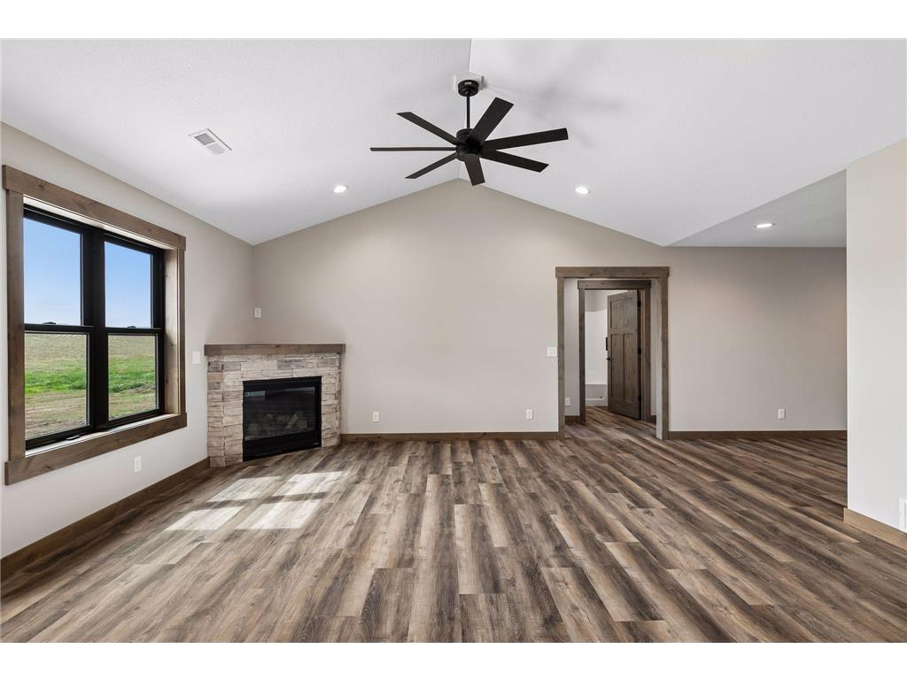 480 Coyote Way New Richmond WI 54017 7009710 image9