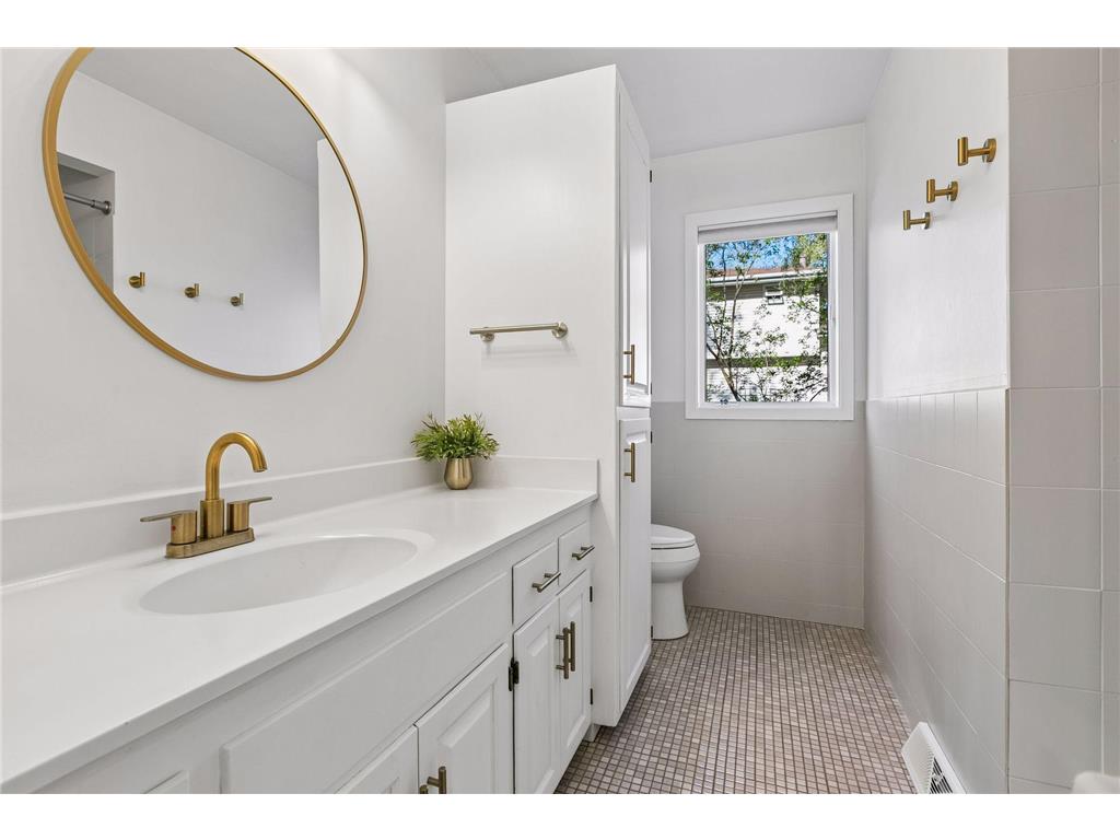 480 Dudley Avenue Shoreview MN 55126 7068673 image19