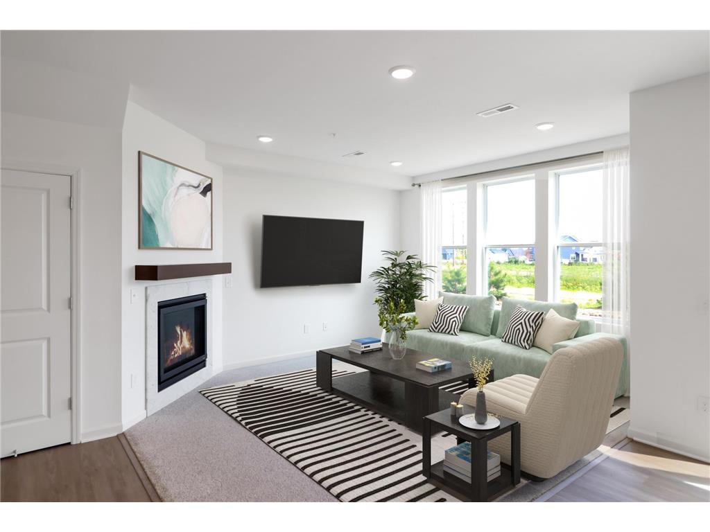 4801 Airlake Drive Woodbury MN 55129 6641384 image1