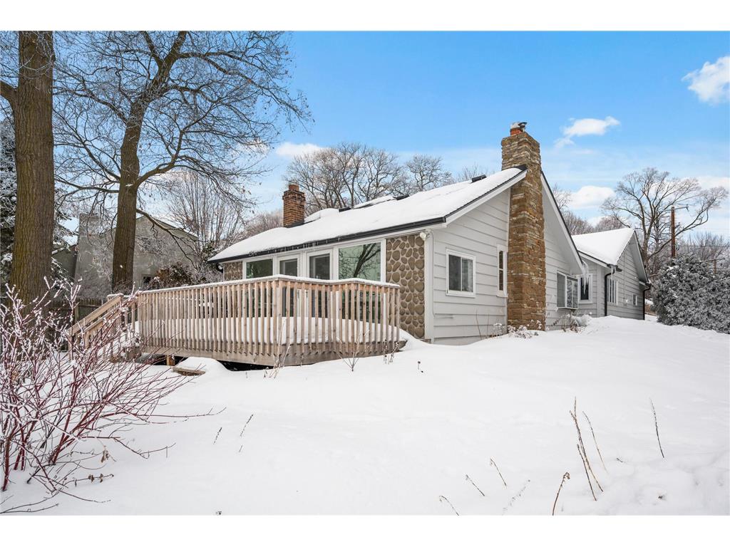 4801 Island View Drive, Mound, MN, 55364 MLS 6326456 Edina Realty