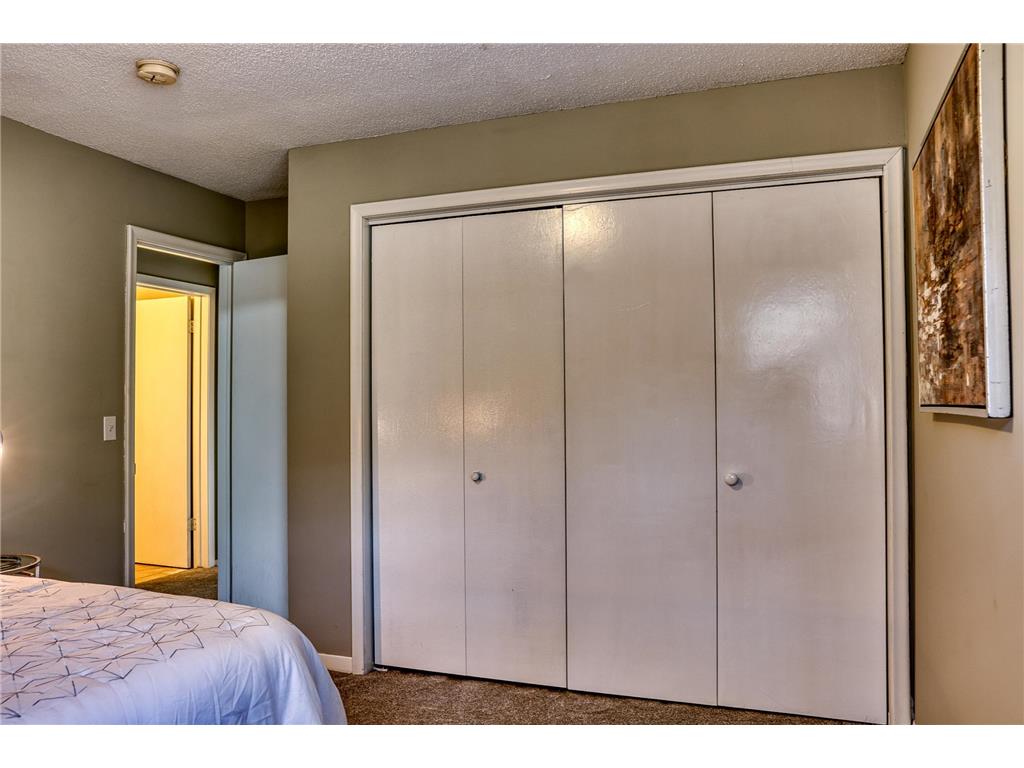 4801 Louisiana Avenue N Crystal MN 55428 6820990 image11