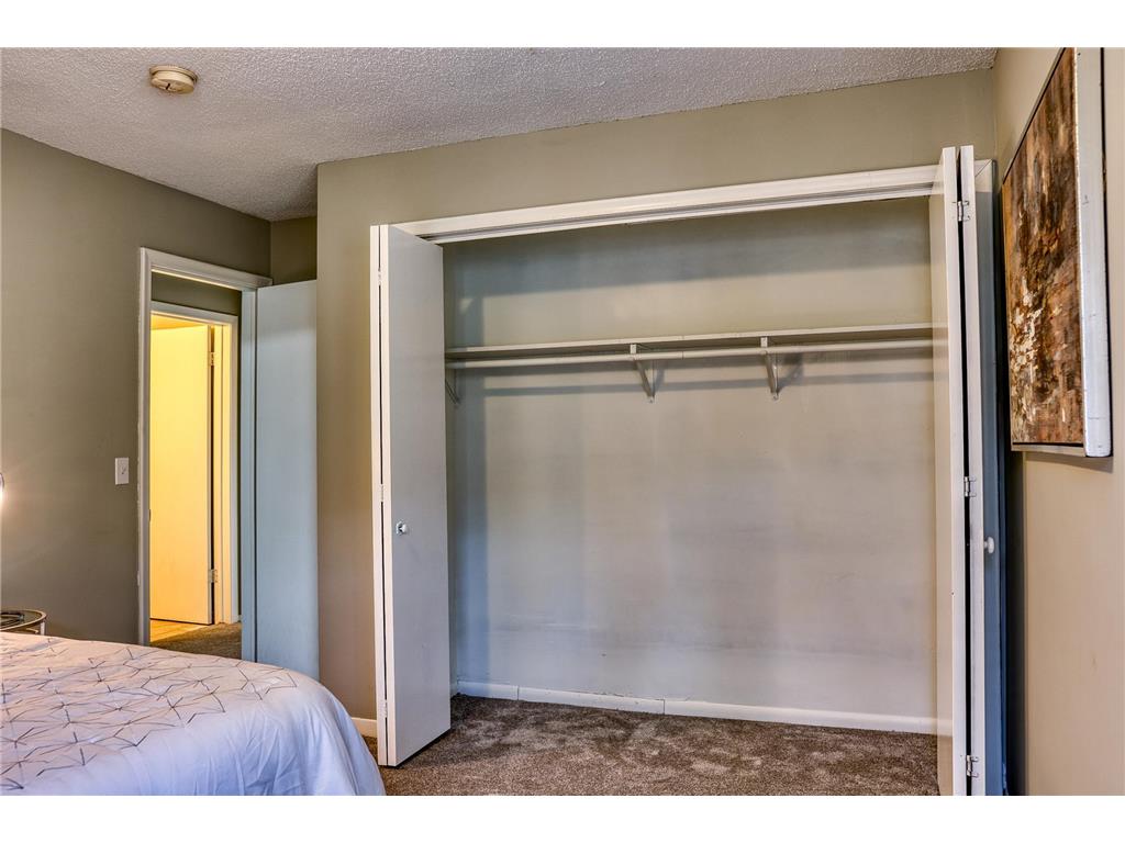 4801 Louisiana Avenue N Crystal MN 55428 6820990 image12