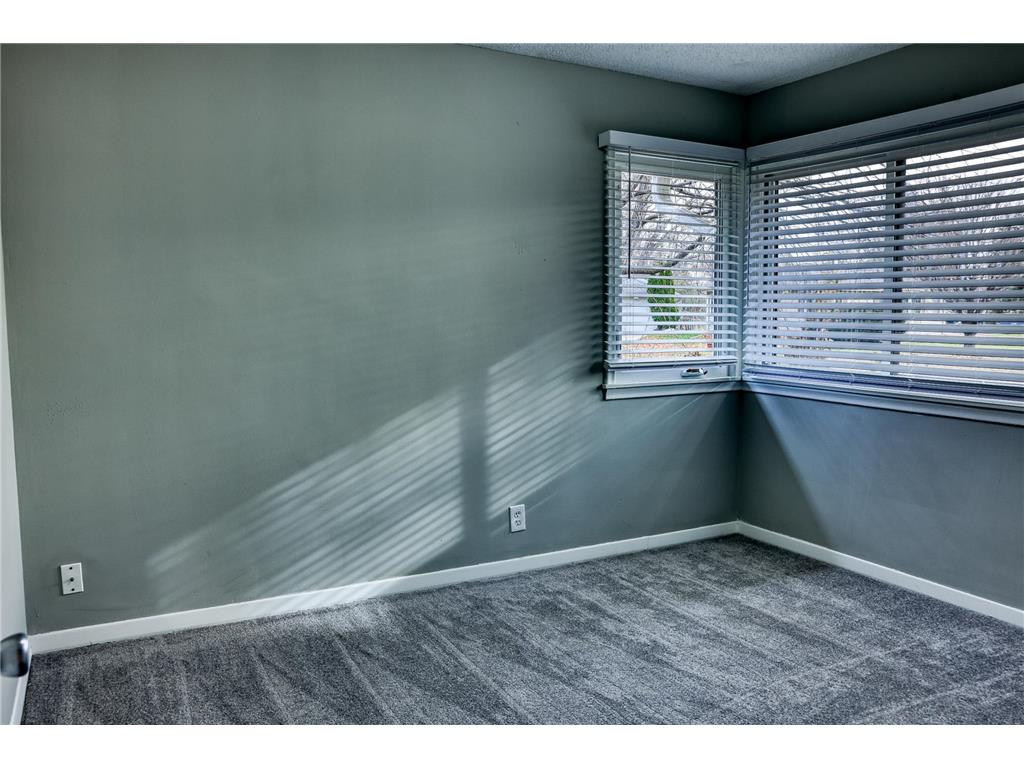 4801 Louisiana Avenue N Crystal MN 55428 6820990 image14