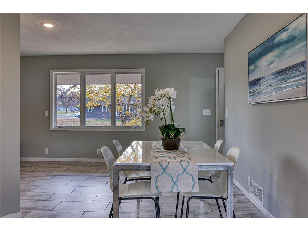 4801 Louisiana Avenue N Crystal MN 55428 6820990 image24