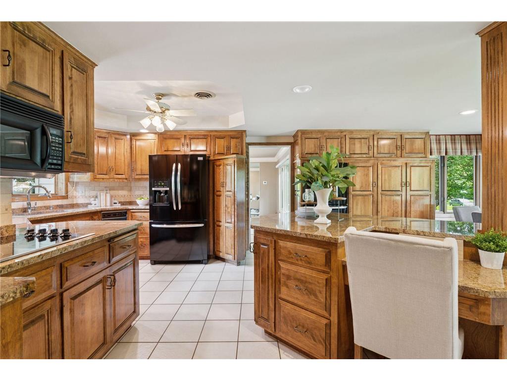 4801 Woodhill Way Edina MN 55424 7013790 image21