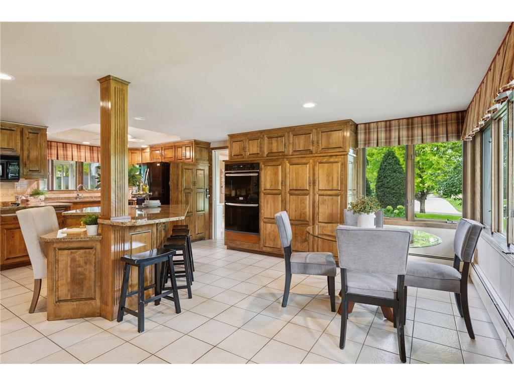 4801 Woodhill Way Edina MN 55424 7013790 image22