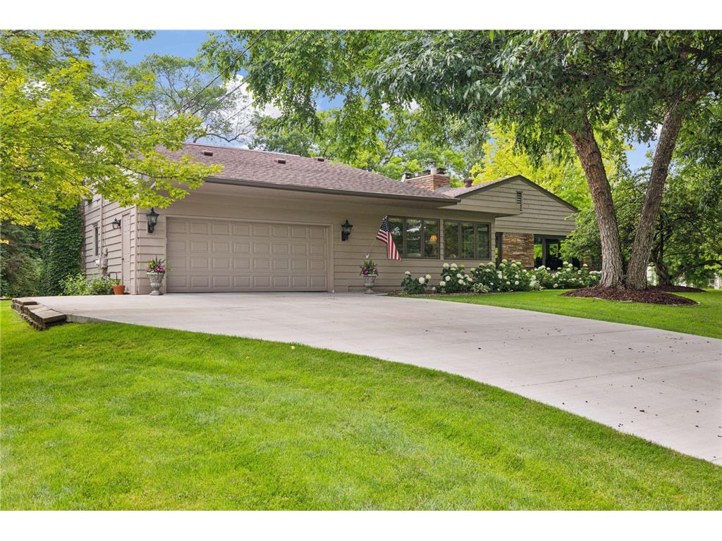 4801 Woodhill Way Edina MN 55424 7013790 image49