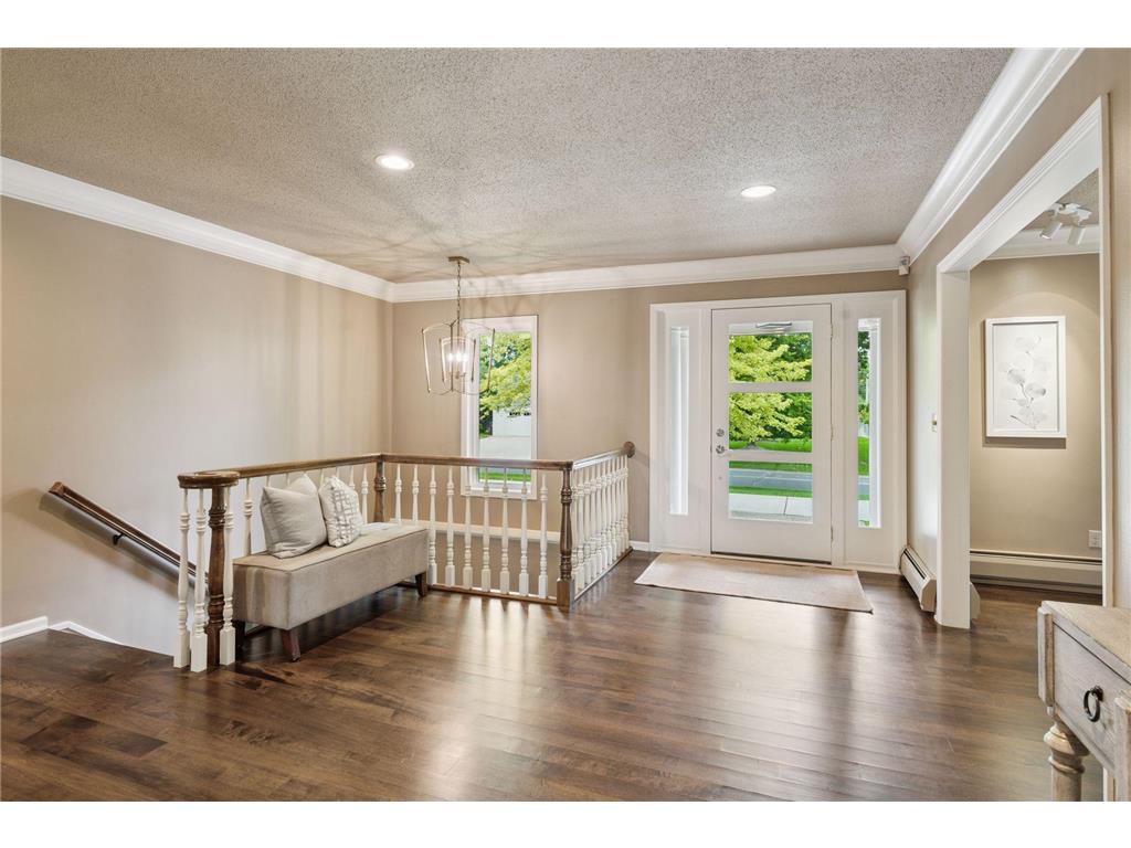 4801 Woodhill Way Edina MN 55424 7013790 image5