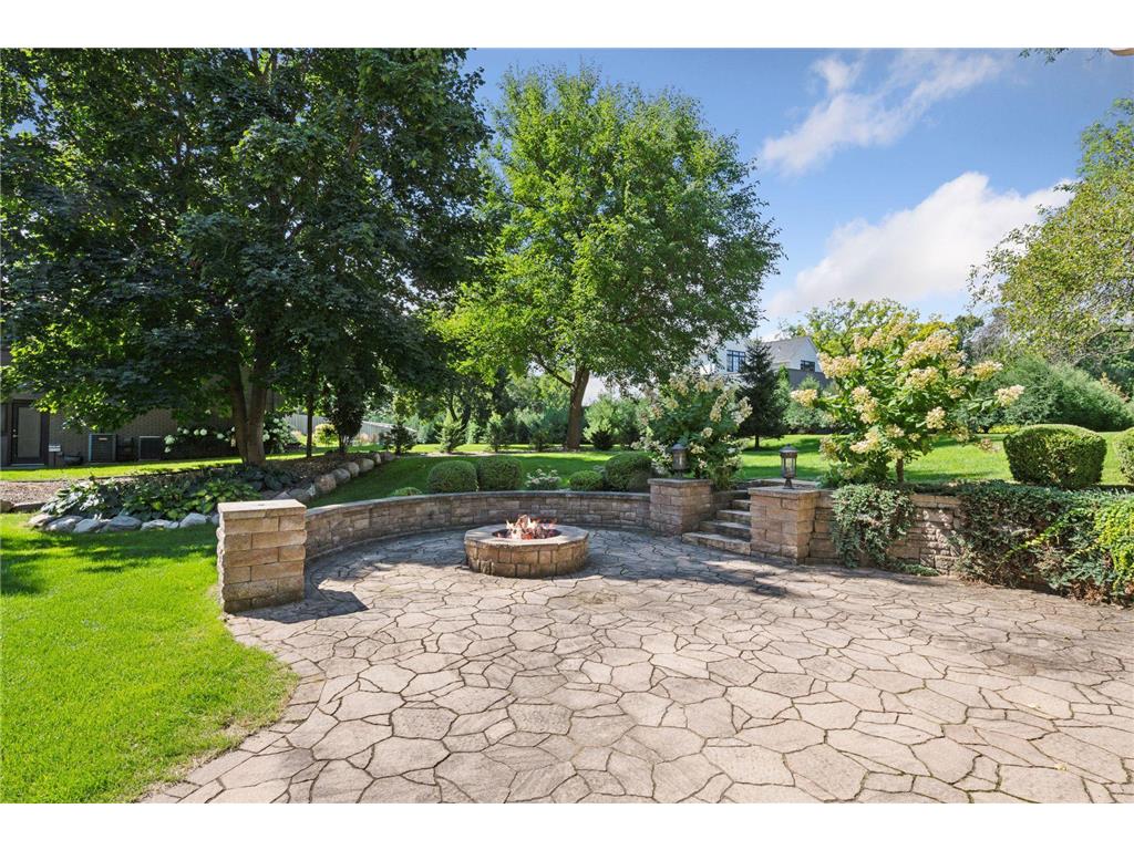 4801 Woodhill Way Edina MN 55424 7013790 image59