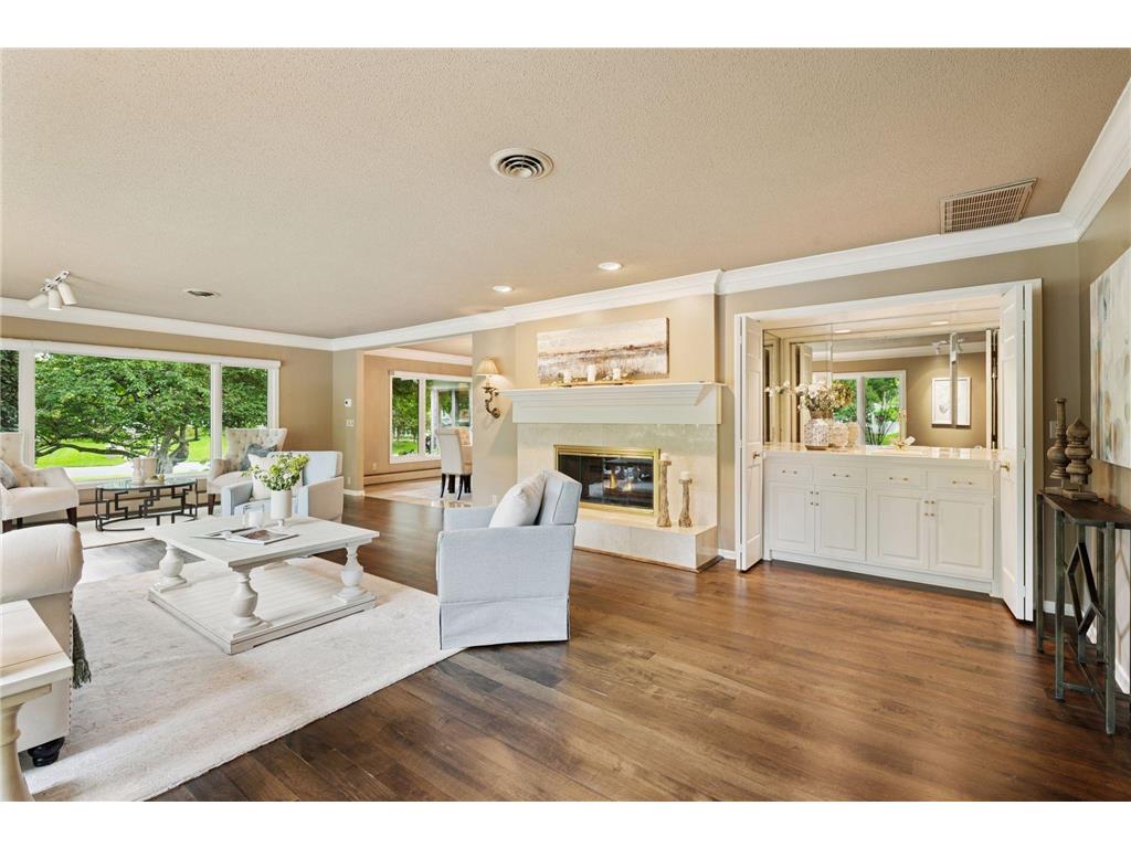 4801 Woodhill Way Edina MN 55424 7013790 image8