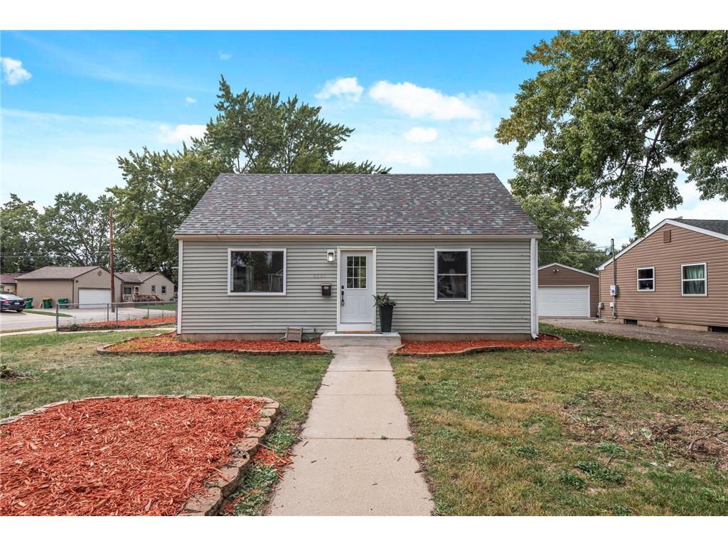 4801 Yates Avenue N Crystal MN 55429 6457715 image1