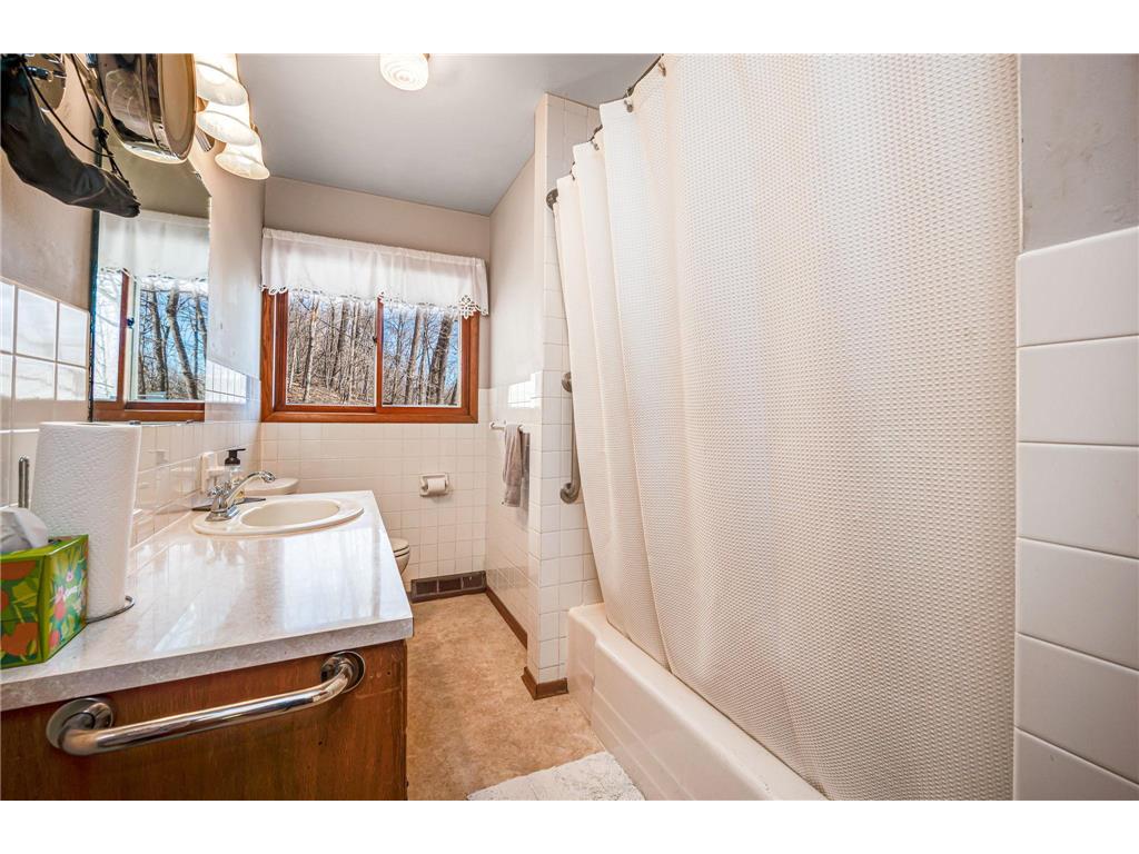 48050 Old River Bluff Road Saint Peter MN 56082 7039065 image34